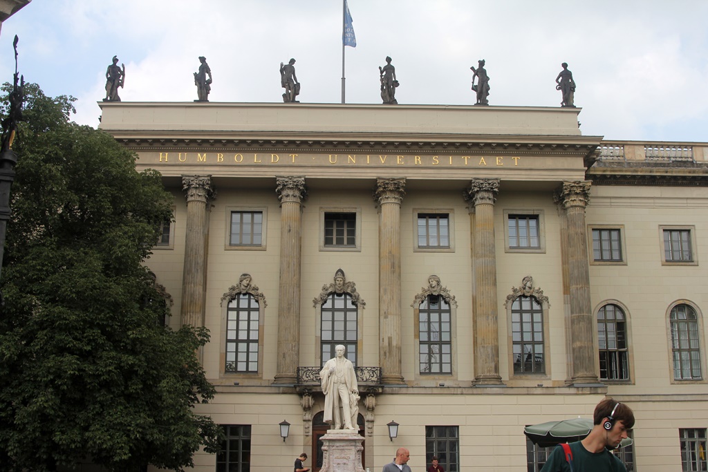 Main Building, Humboldt University